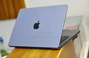 New Laptop Apple MacBook Pro M1 32GB Apple M1 Pro SSD 512GB