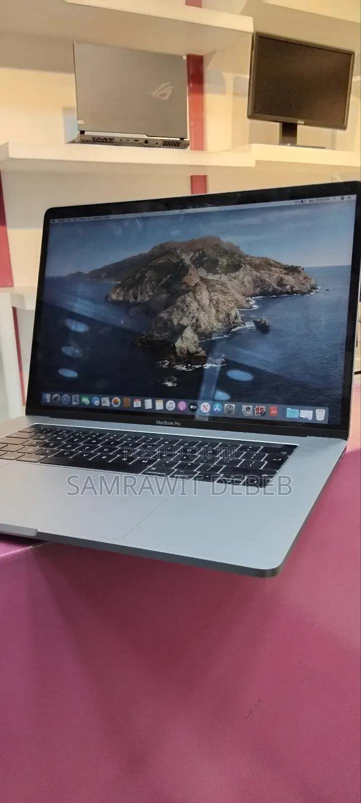 New Laptop Apple MacBook Pro 2017 16GB Intel Core I7 SSD 512GB