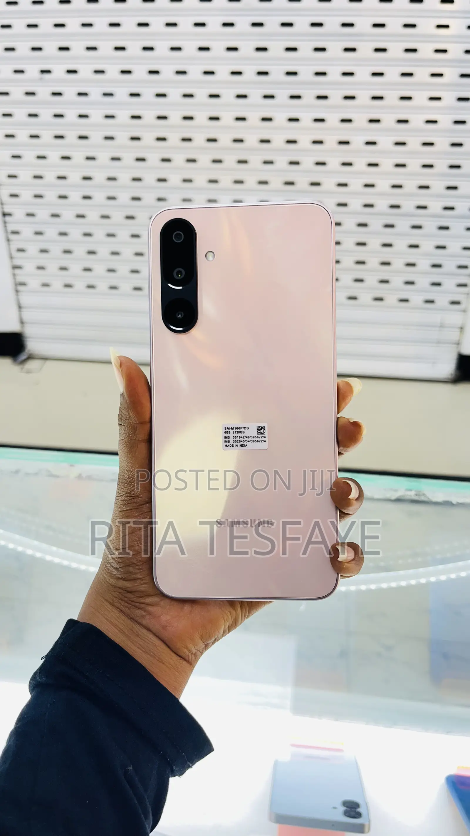 New Samsung Galaxy M16 128 GB Rose Gold