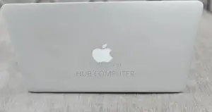 Laptop Apple MacBook 2015 8GB Intel Core I5 SSD 128GB