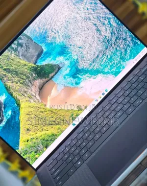 Photo - New Laptop Dell XPS 15 16GB Intel Core i7 SSD 512GB