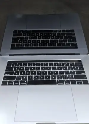 New Laptop Apple MacBook Pro 2019 16GB Intel Core I9 SSD 512GB