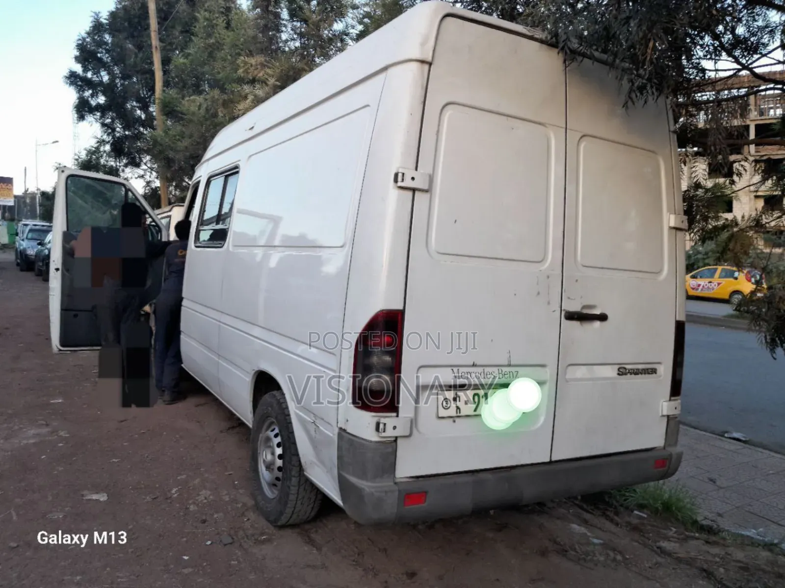 Mercedes-Benz Sprinter 2011 White