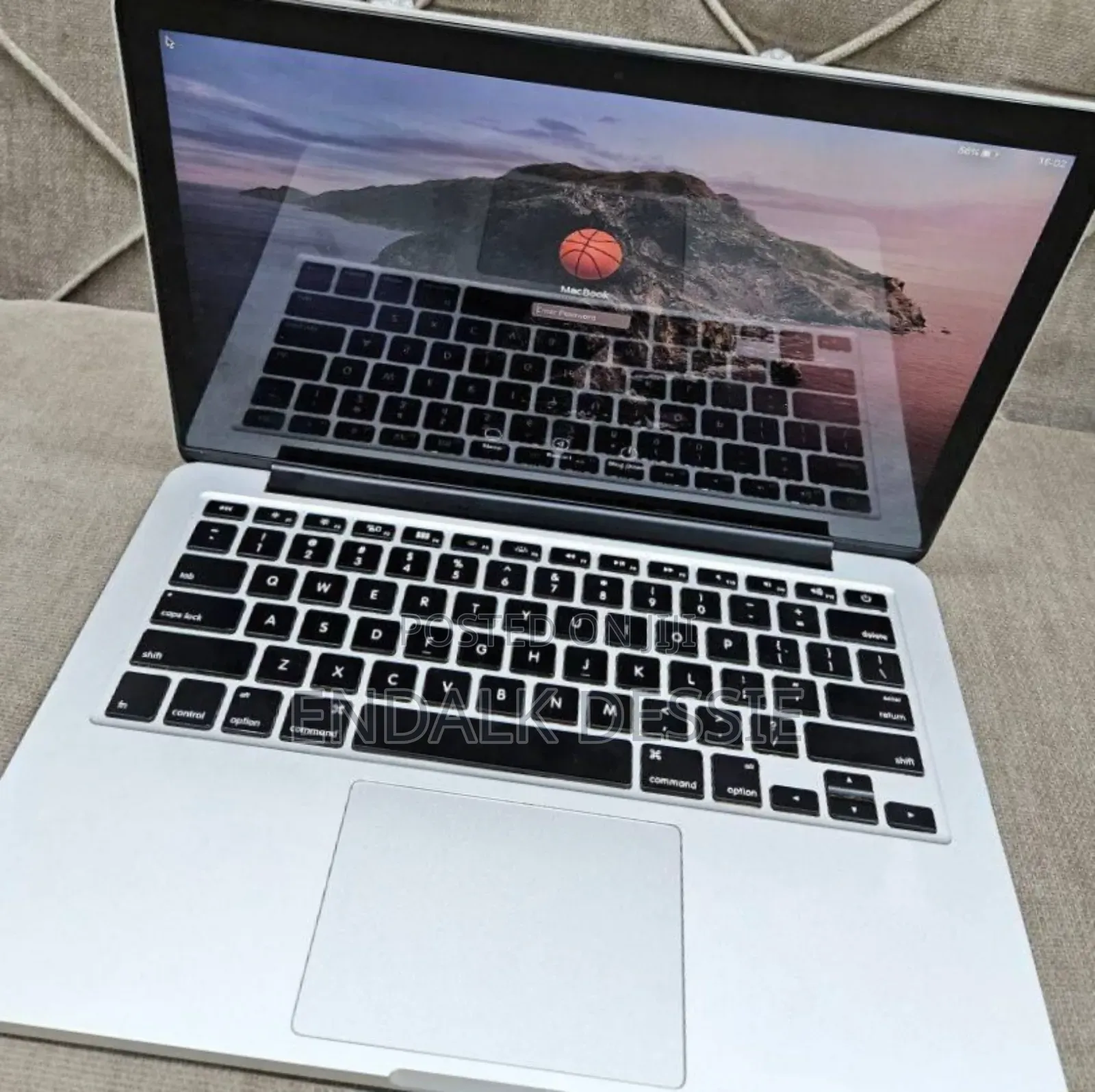 New Laptop Apple MacBook Pro 2015 8GB Intel Core I5 SSD 128GB