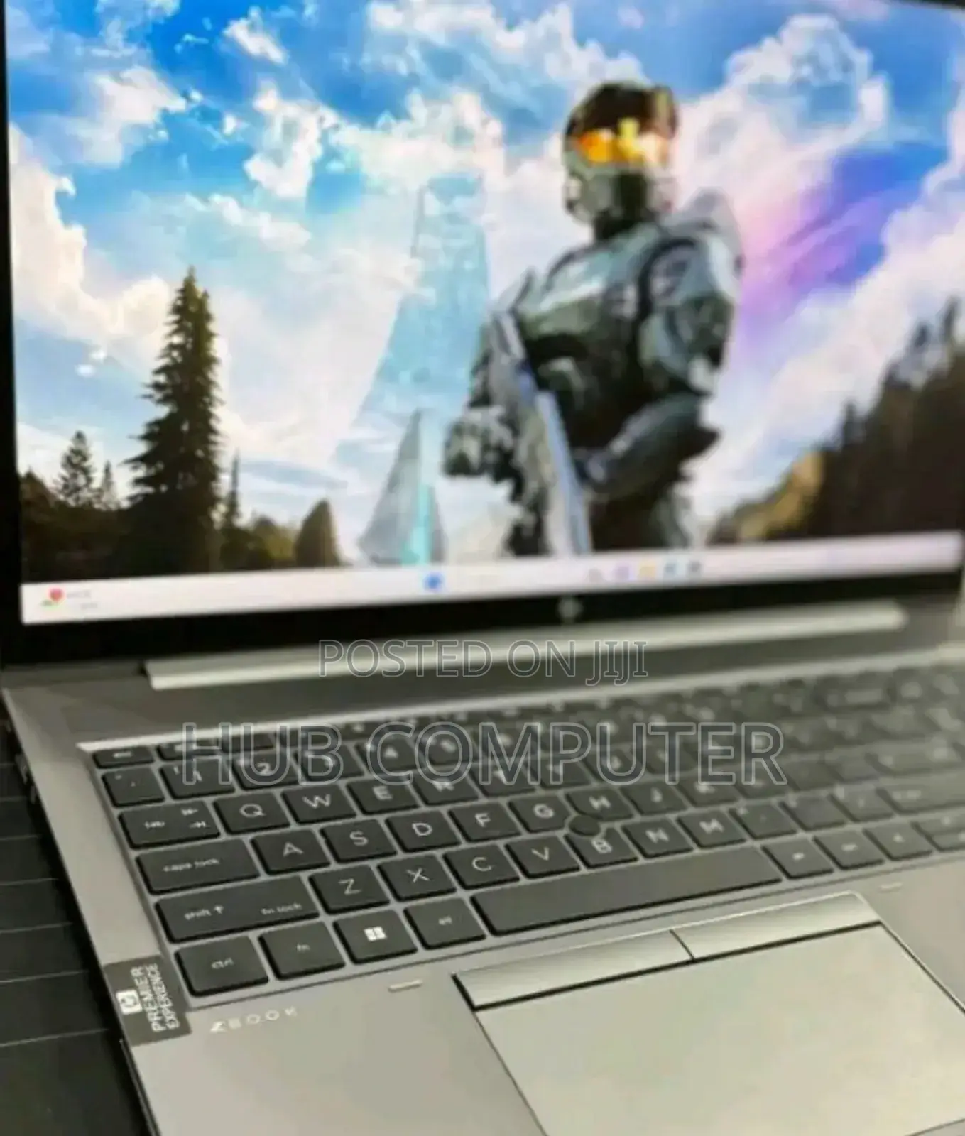 New Laptop HP ZBook Firefly G8 16GB Intel Core I7 SSD 512GB