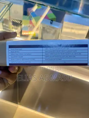 10000mah Power Bank With Type-C Lightning Cables Attached