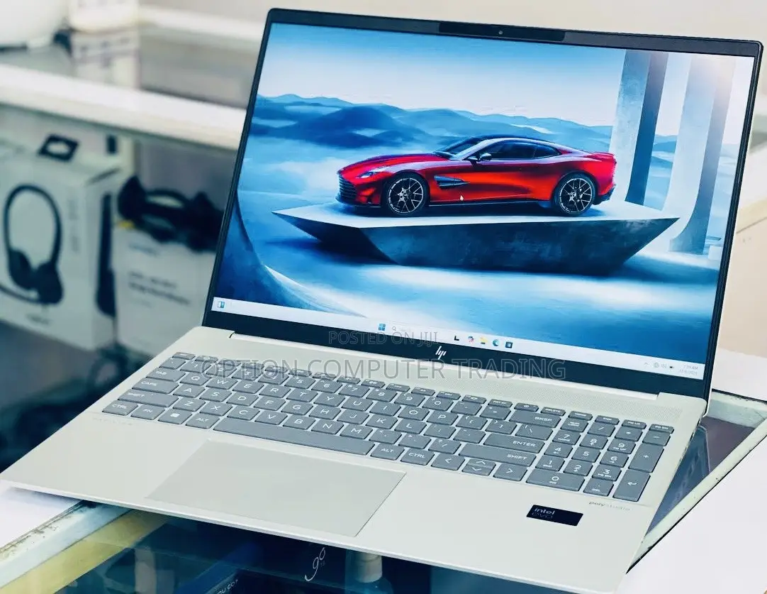 New Laptop HP Pavilion 15 16GB Intel Core I7 SSD 1T