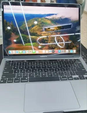 New Laptop Apple MacBook Pro 2022 M2 8GB Apple M2 SSD 256GB