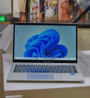 New Laptop HP EliteBook 840 G8 16GB Intel Core I7 SSD 512GB