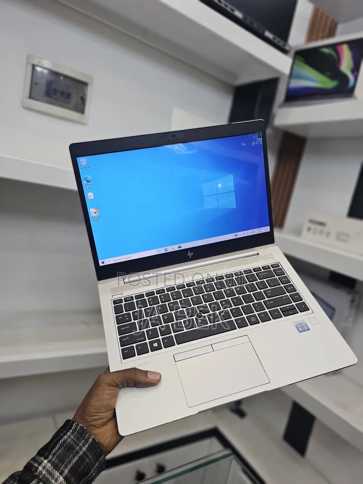 New Laptop HP EliteBook 840 G5 16GB Intel Core I7 SSD 512GB