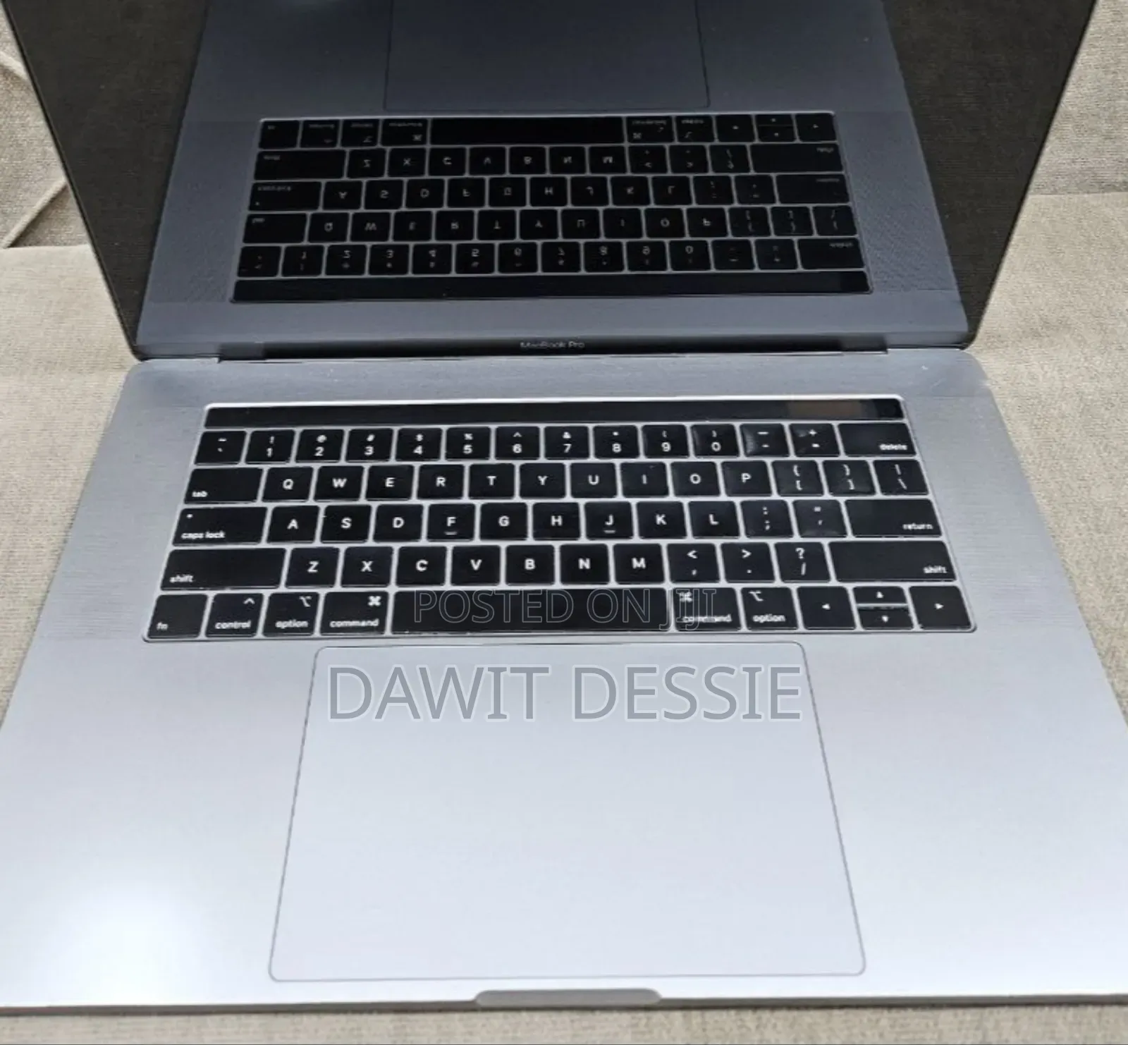 New Laptop Apple MacBook Pro 2019 16GB Intel Core I9 SSD 512GB