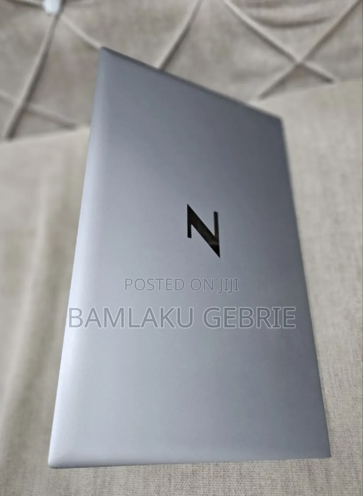 New Laptop HP ZBook Firefly G8 16GB Intel Core I7 SSD 1T