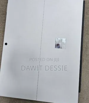 New Laptop Microsoft Surface Pro 7 8GB Intel Core I5 SSD 128GB