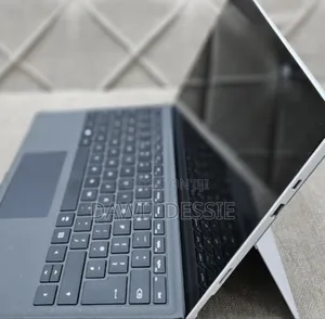 New Laptop Microsoft Surface Pro 6 8GB Intel Core I7 SSD 256GB
