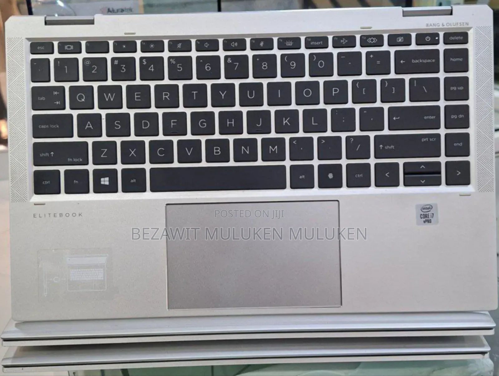 New Laptop HP Spectra 13 16GB Intel Core I7 SSD 512GB