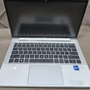New Laptop HP EliteBook 830 G8 16GB Intel Core I7 SSD 512GB