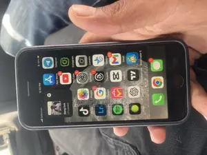 Apple iPhone 8 64 GB Black