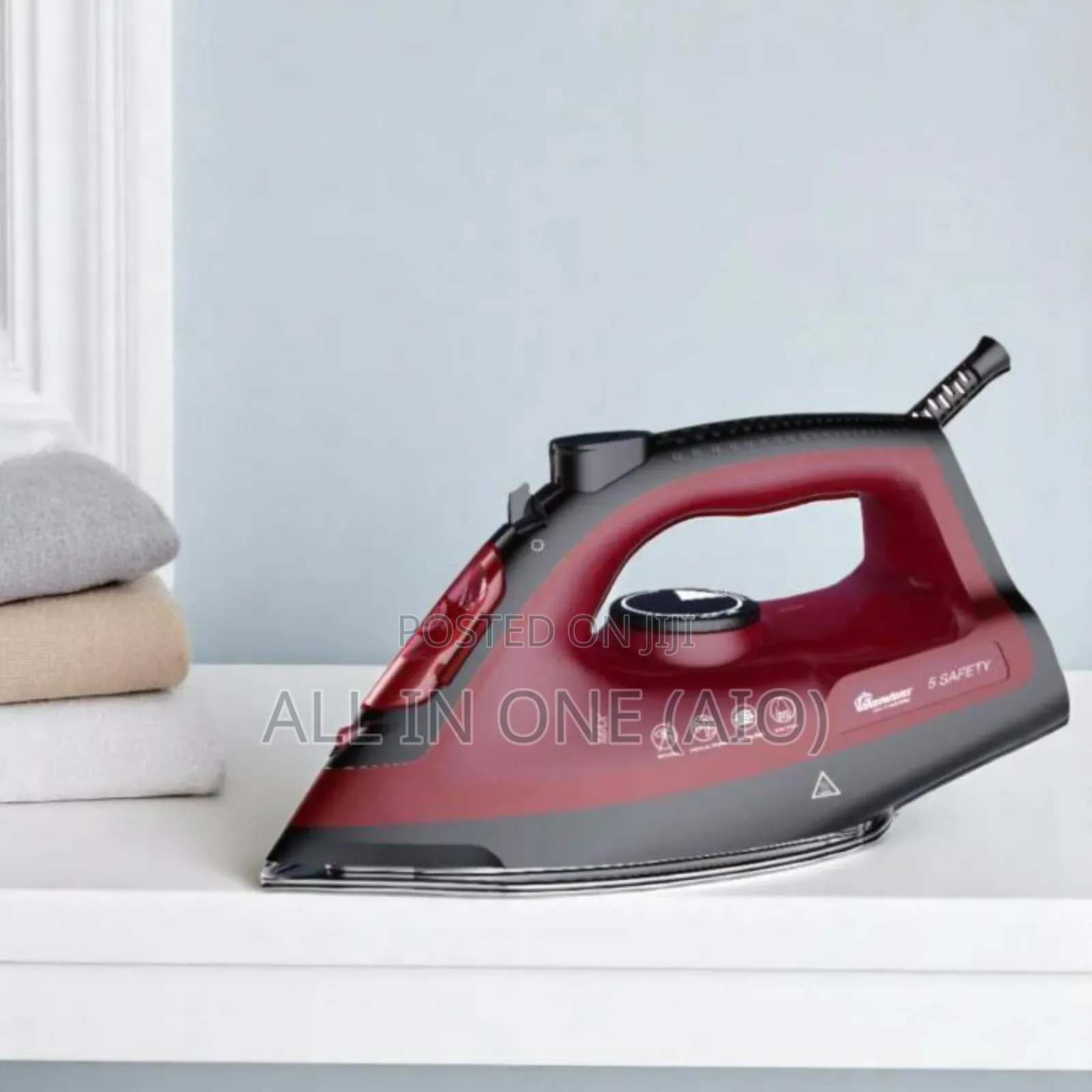 Comet Steam Iron