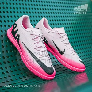 Photo - New Nike Air Zoom Futsal Foot Ball Shoes