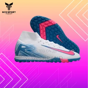 Photo - New Nike Air Zoom Boots Futsal Foot Ball Shoes