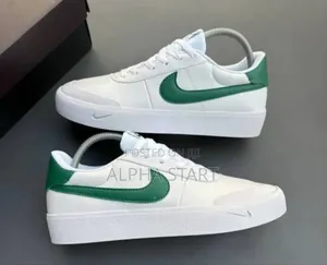 Photo - New Arrival Sb Nike Court Shot 
Made in Vietnam Size  -- 