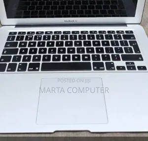 New Laptop Apple MacBook Air 2013 4GB Intel Core I5 SSD 256GB