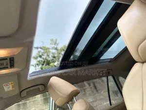 Toyota RAV4 2020 Green