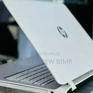 New Laptop HP Pavilion 15 6GB Intel Core I5 SSD 1T