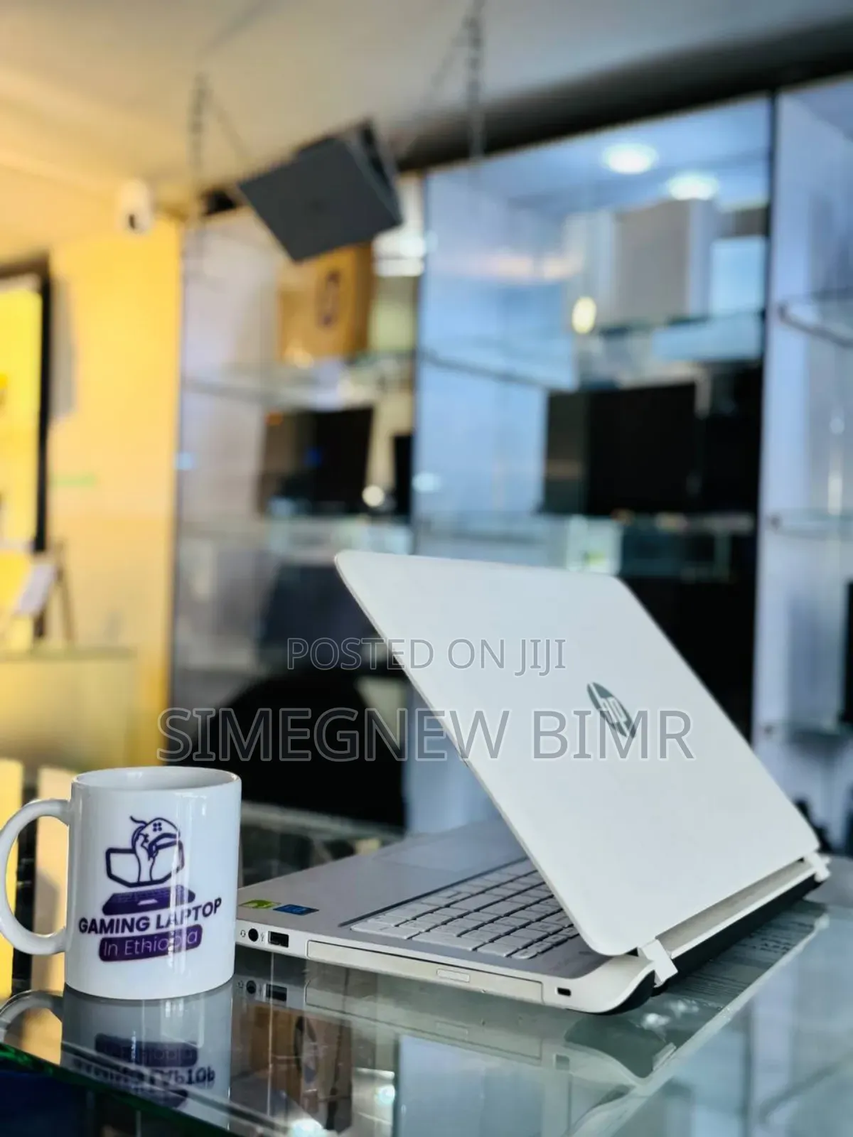 New Laptop HP Pavilion 15 6GB Intel Core I5 SSD 1T