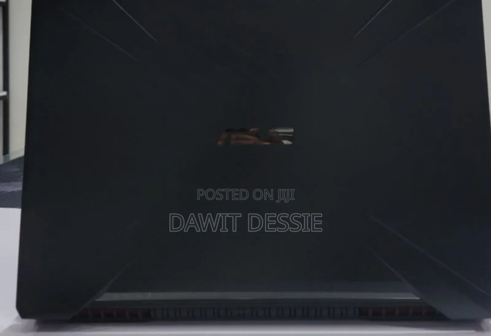 New Laptop Asus 16GB AMD Ryzen 7 SSD 512GB