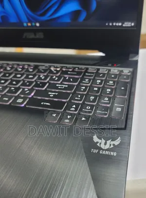 New Laptop Asus 16GB AMD Ryzen 7 SSD 512GB