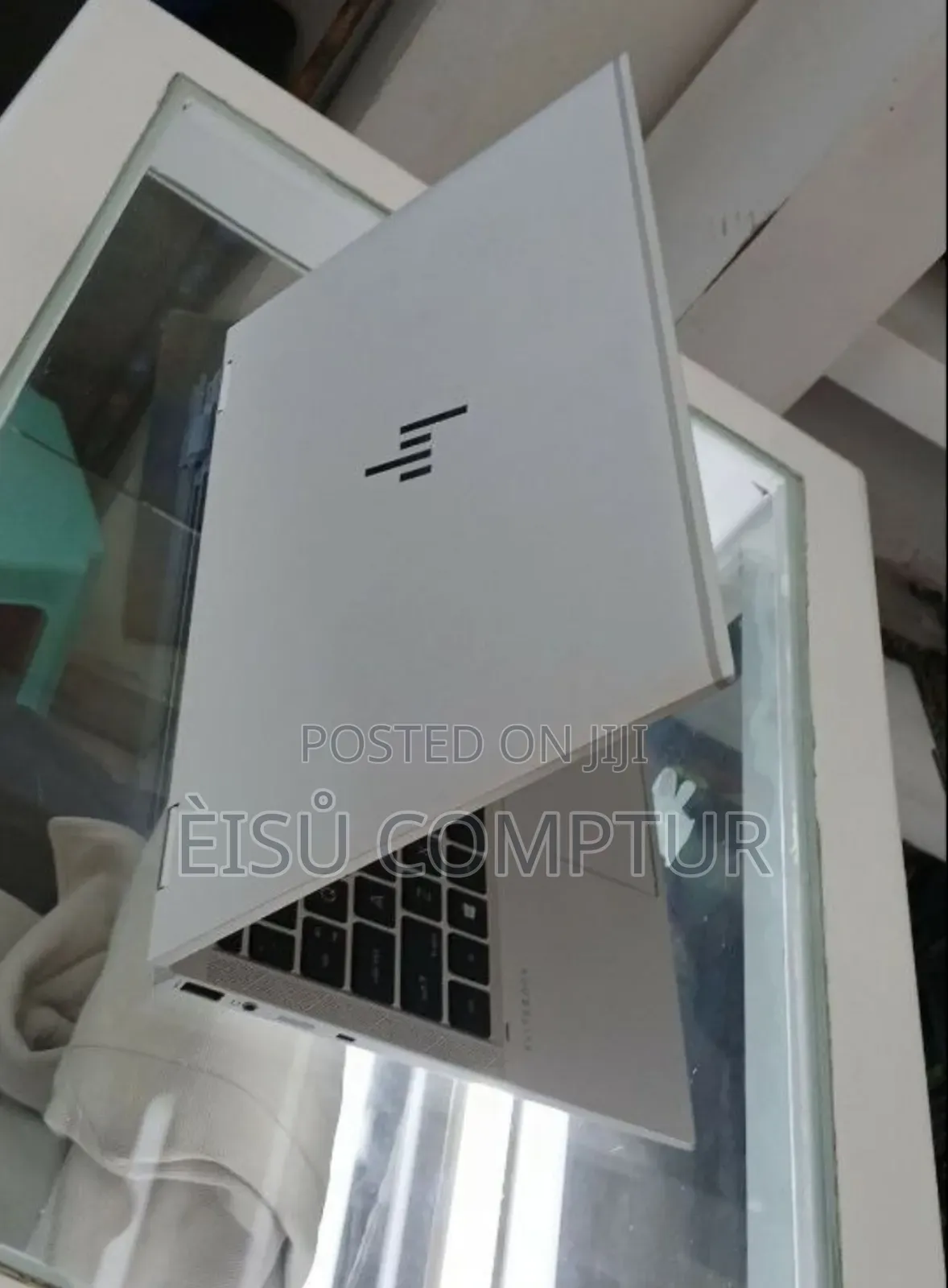 New Laptop HP EliteBook 1040 G8 16GB Intel Core i7 SSD 512GB