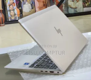 New Laptop HP EliteBook 840 G8 16GB Intel Core I7 SSD 512GB