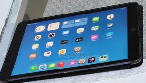 New Laptop Apple MacBook Pro M1 4GB Intel HDD 128GB