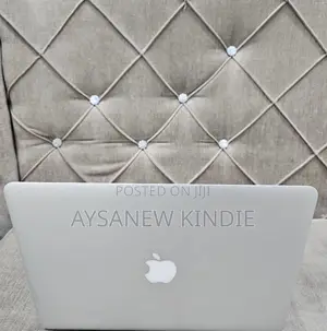 New Laptop Apple MacBook Air 2013 4GB Intel Core I5 SSD 256GB