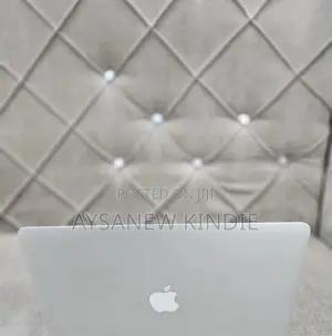 New Laptop Apple MacBook Air 2015 8GB Intel Core I5 SSD 128GB