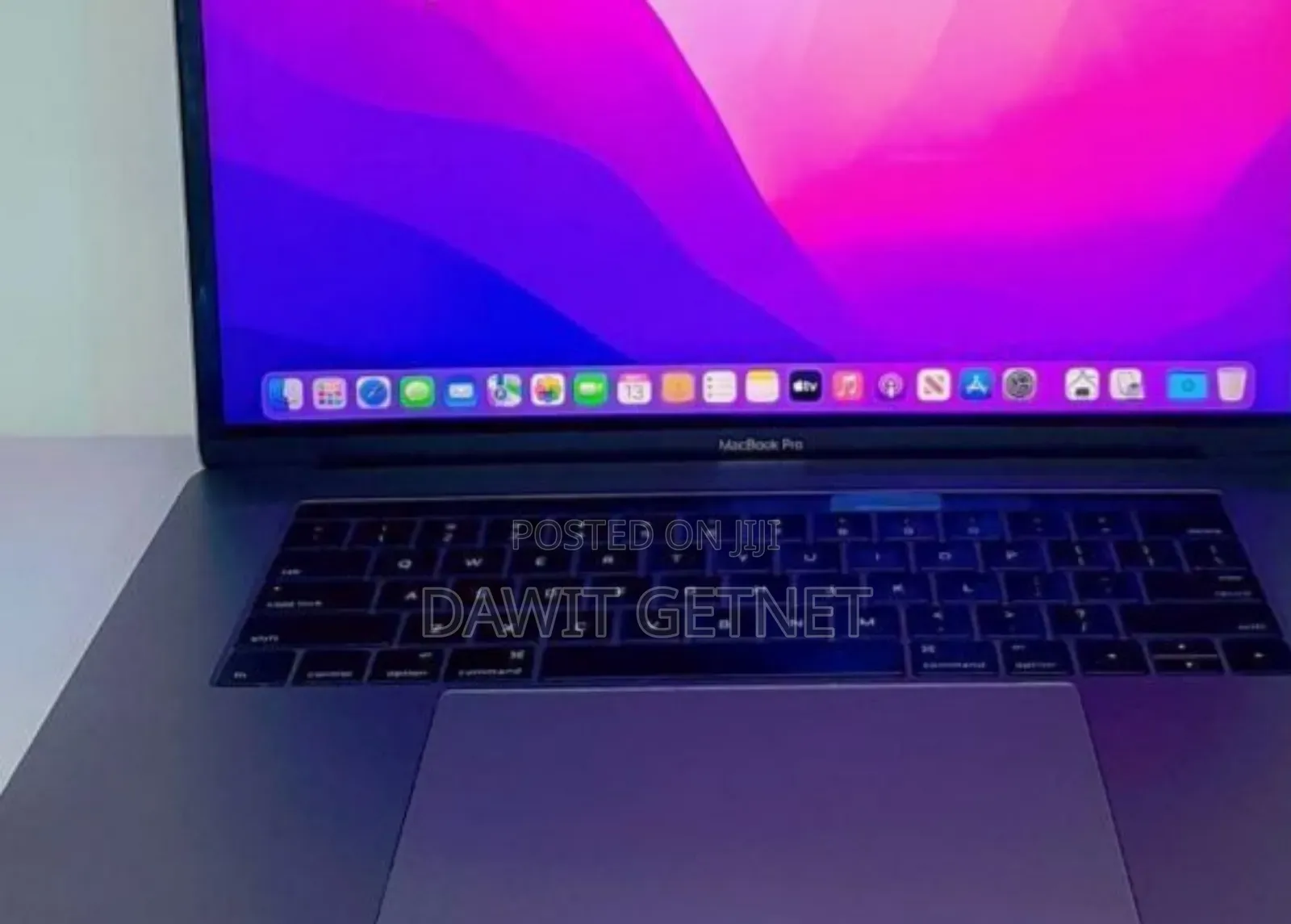 New Laptop Apple MacBook Pro 2017 16GB Intel Core I7 SSD 512GB