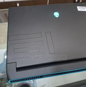 New Laptop Alienware M15 R3 32GB Intel Core I9 SSD 1T