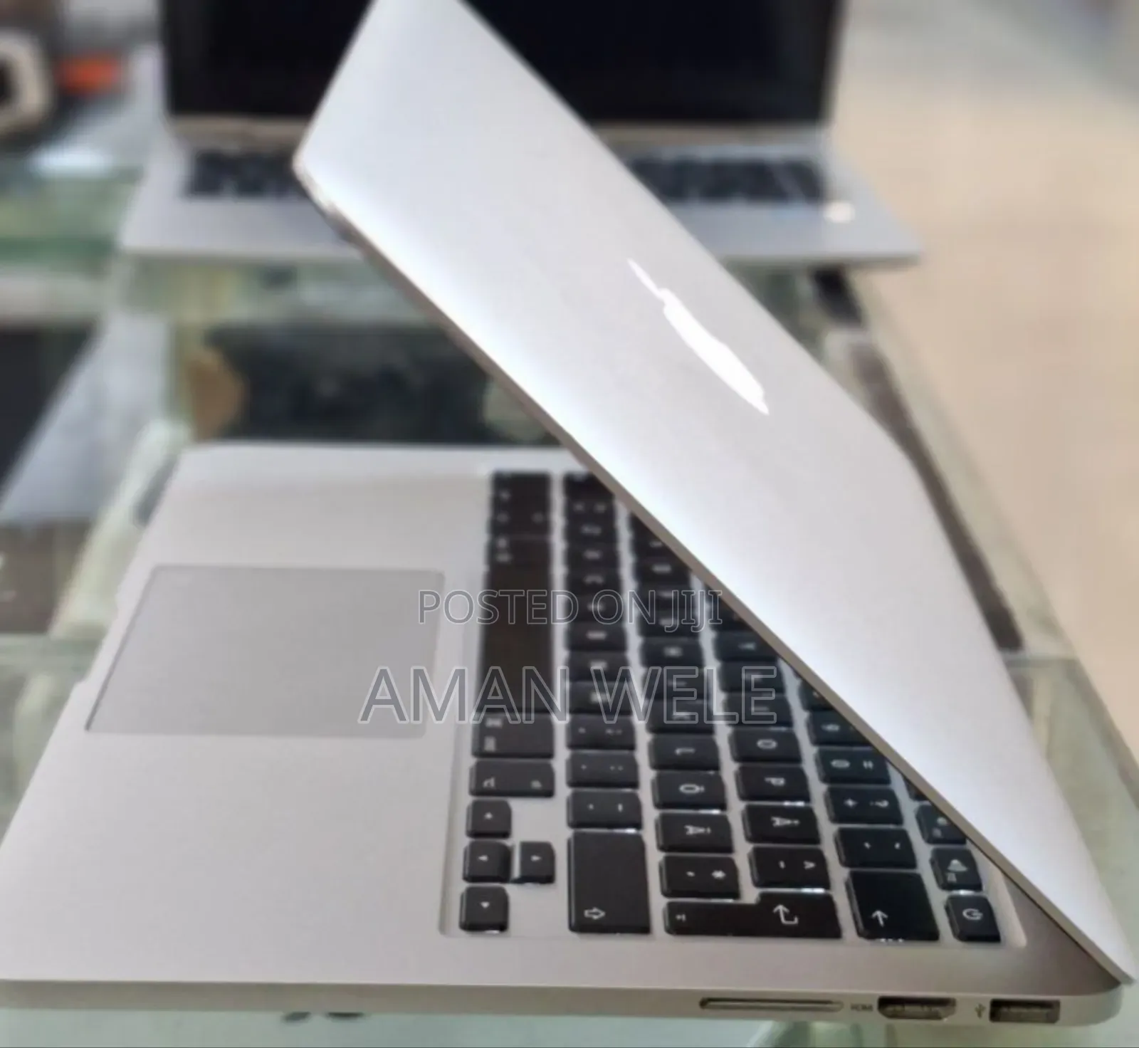 New Laptop Apple MacBook Pro 2014 8GB Intel Core I7 SSD 256GB