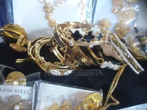 የማይለቅ ጌጣጌጥ