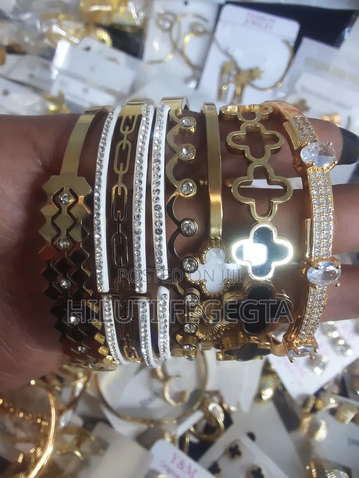 የማይለቅ ጌጣጌጥ