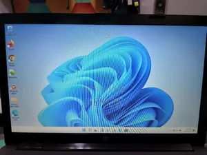 Laptop HP 250 G7 8GB Intel Core I7 HDD+SSD 1T