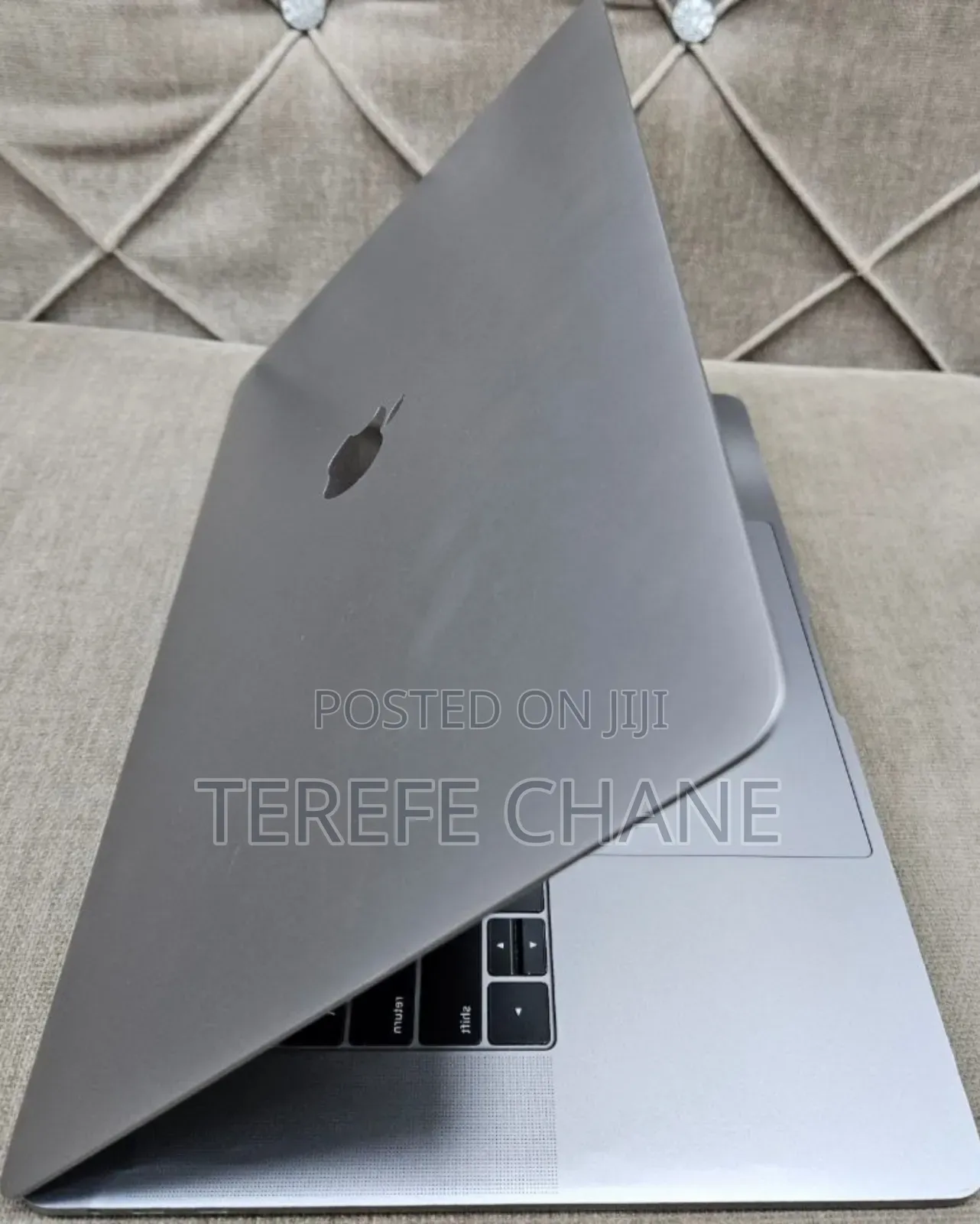 New Laptop Apple MacBook Pro 2019 16GB Intel Core I9 SSD 512GB
