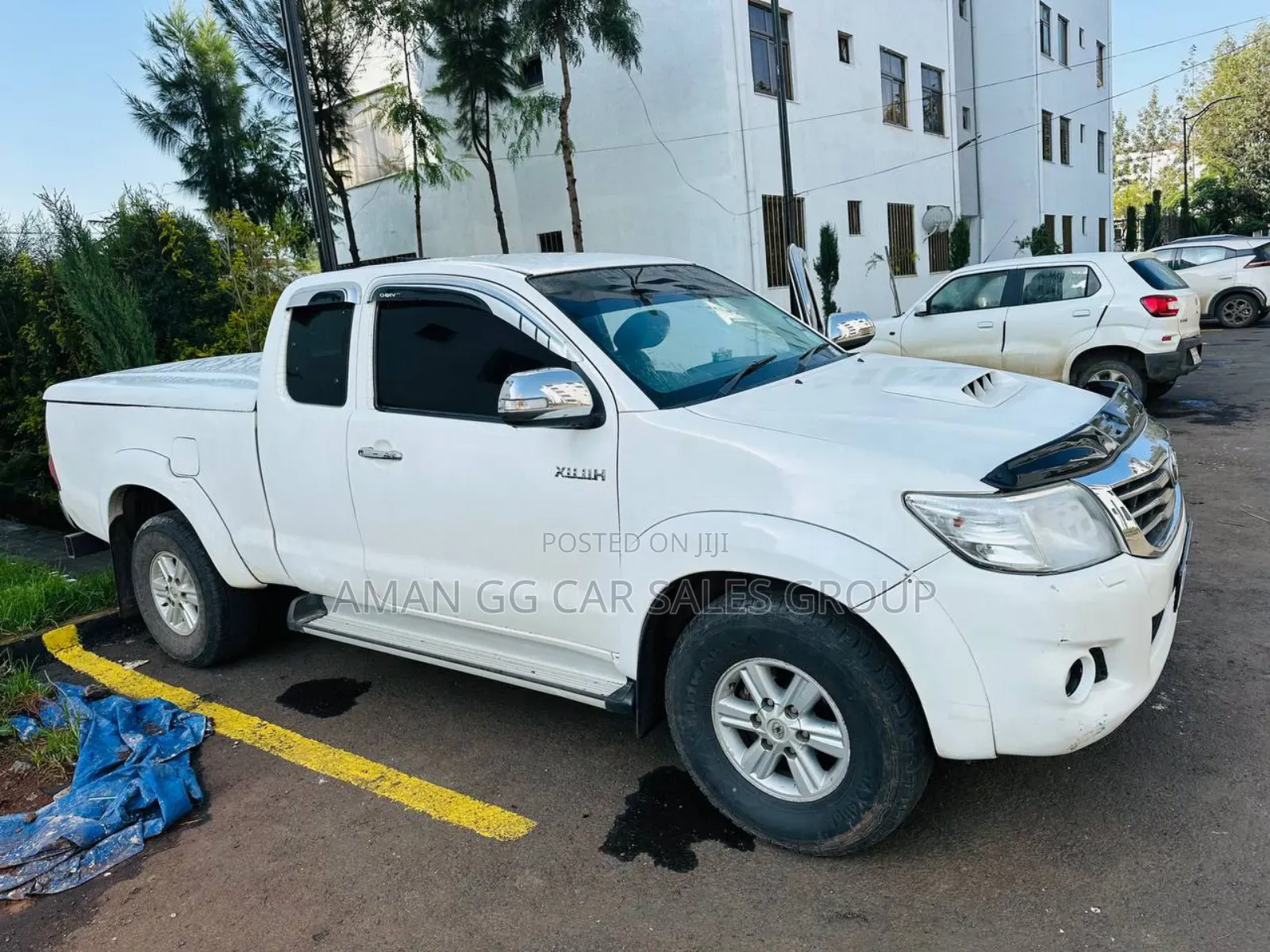Toyota Hilux 2013 White