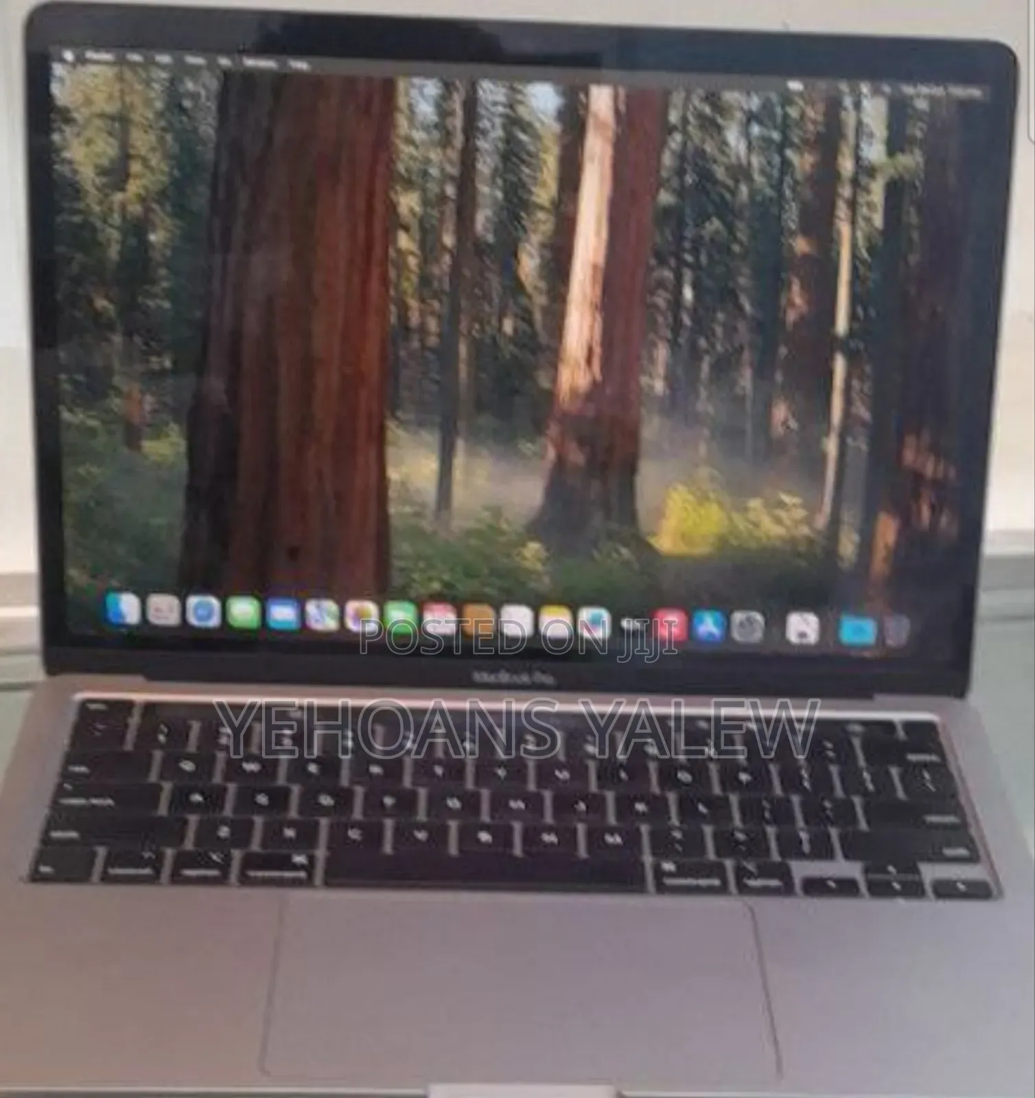 New Laptop Apple MacBook Pro 2020 8GB Intel Core I5 SSD 256GB