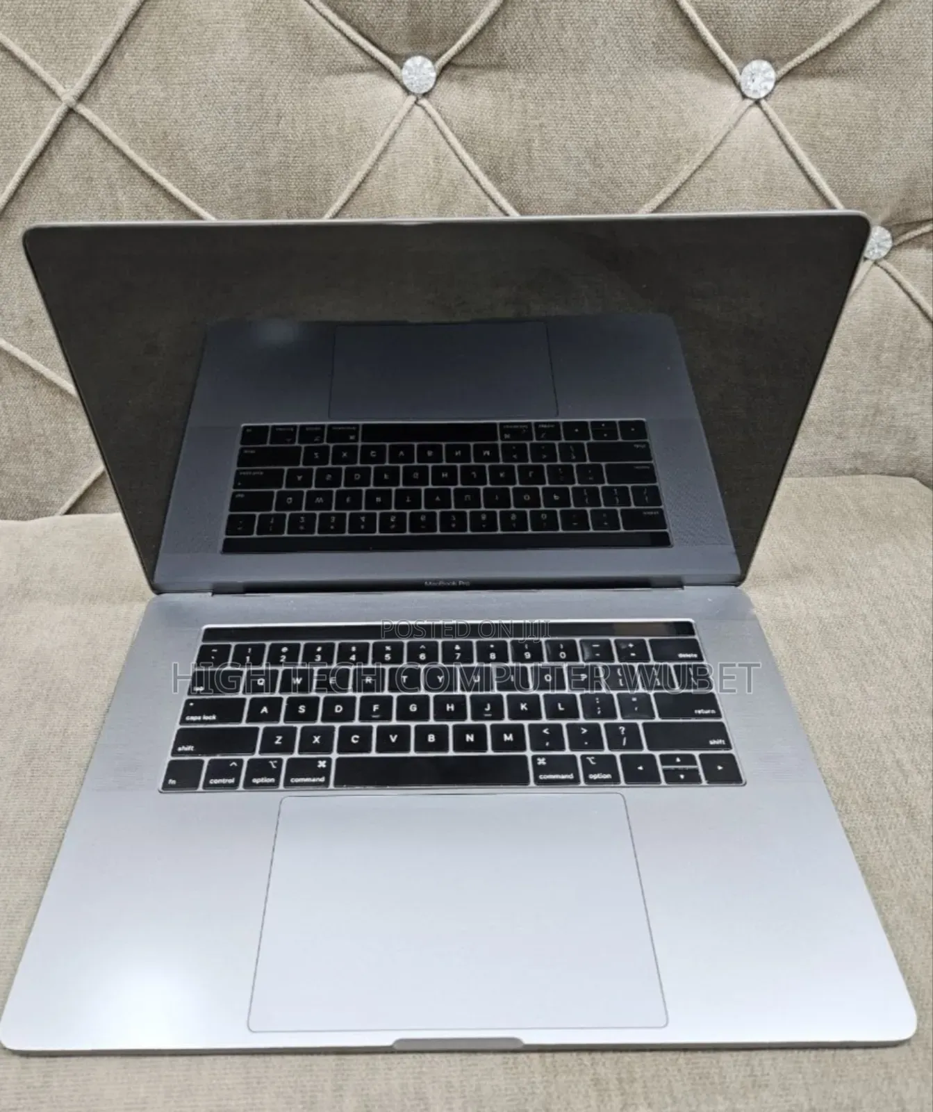 New Laptop Apple MacBook Pro 2019 16GB Intel Core I9 SSD 512GB