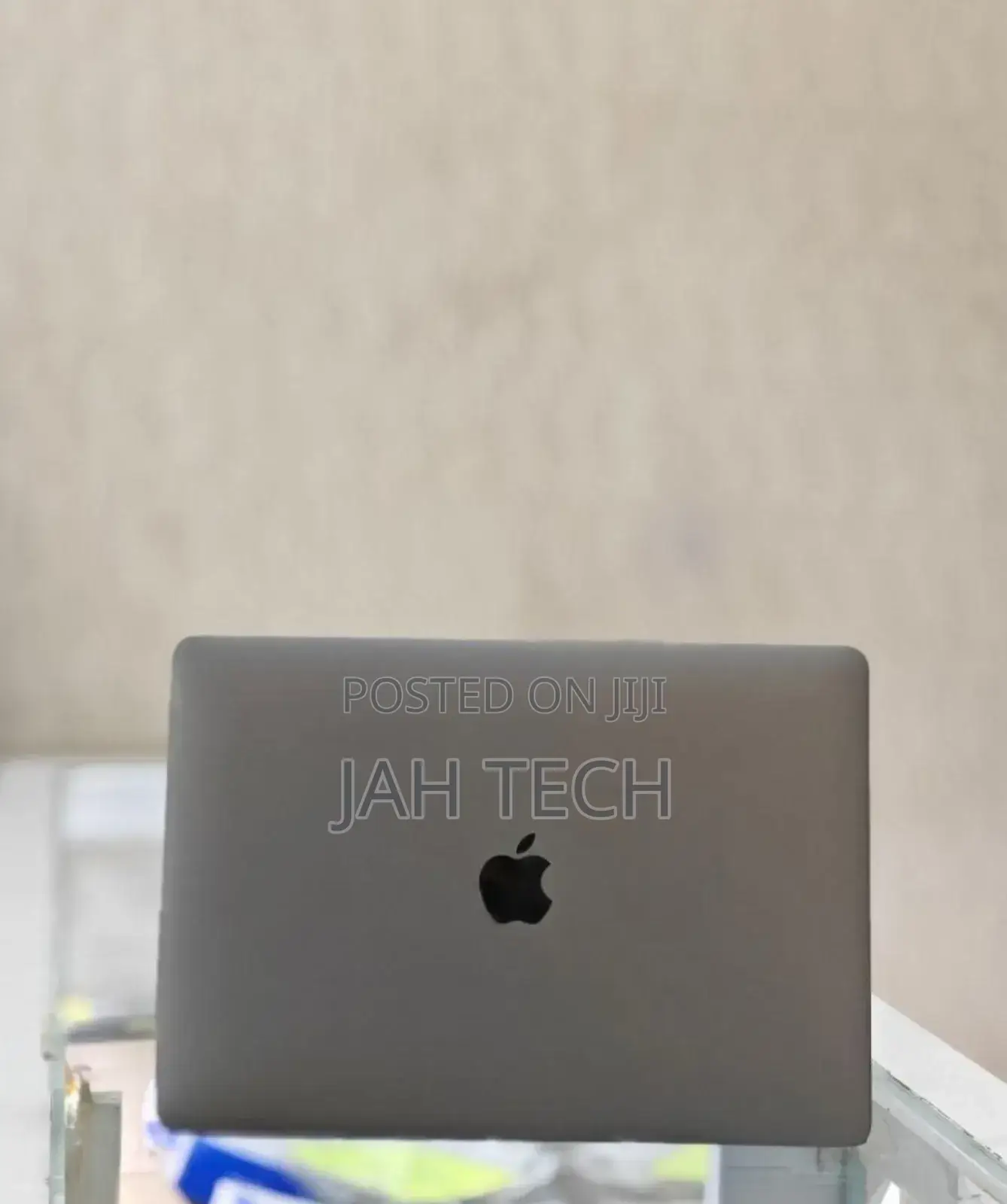 New Laptop Apple MacBook Air 2020 M1 8GB Intel Core I5 SSD 1T