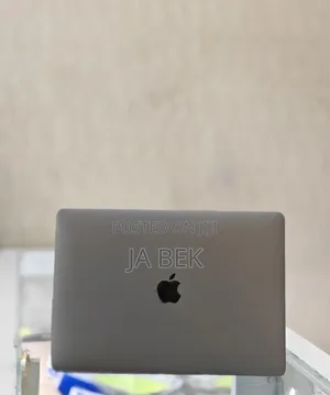 New Laptop Apple MacBook Air 2020 M1 8GB Intel Core I5 SSD 1T