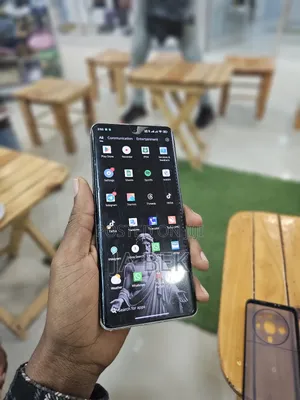 Photo - Xiaomi 12S Ultra 512 GB Black