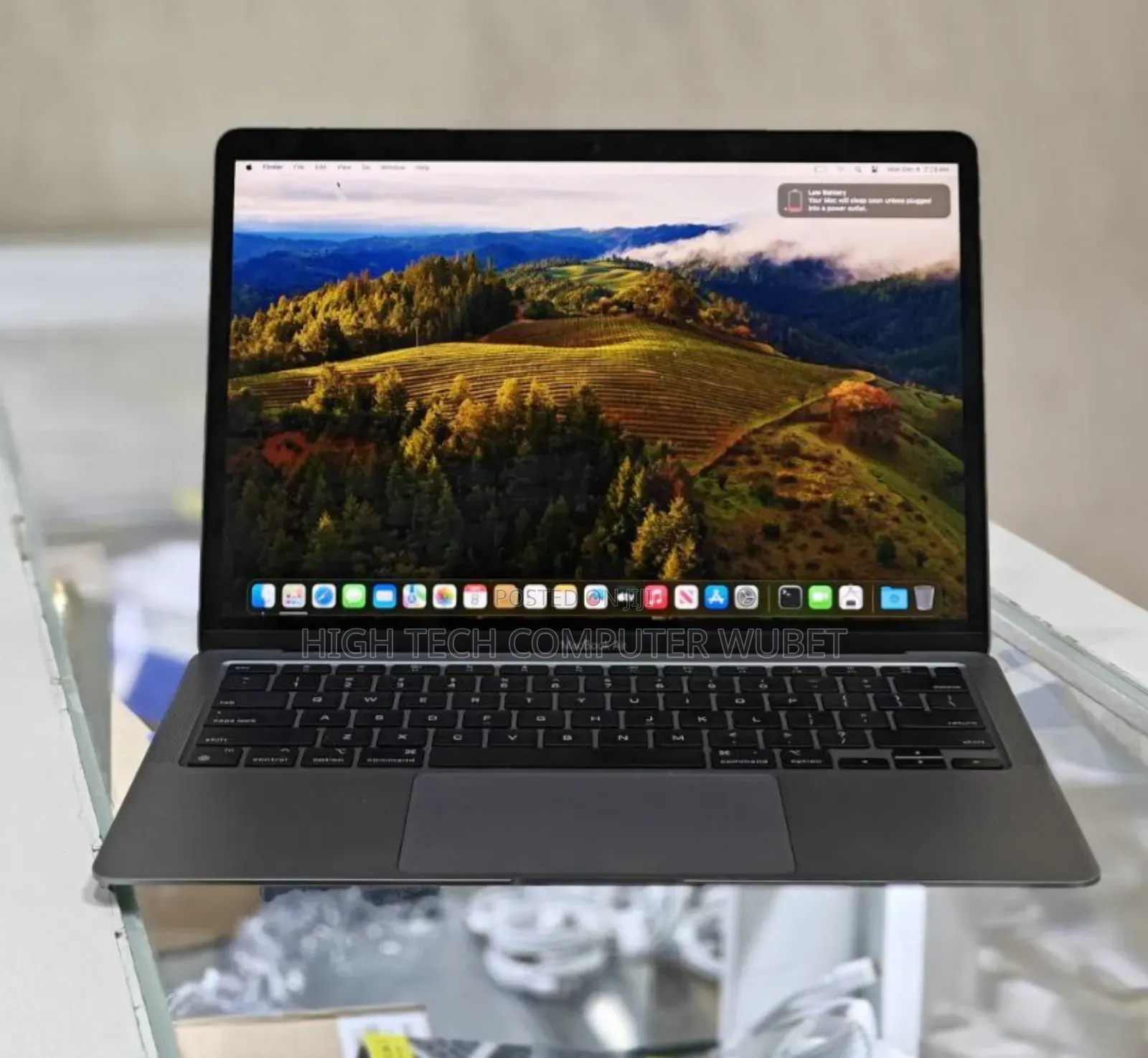 New Laptop Apple MacBook Pro 2019 16GB Intel Core I9 SSD 512GB